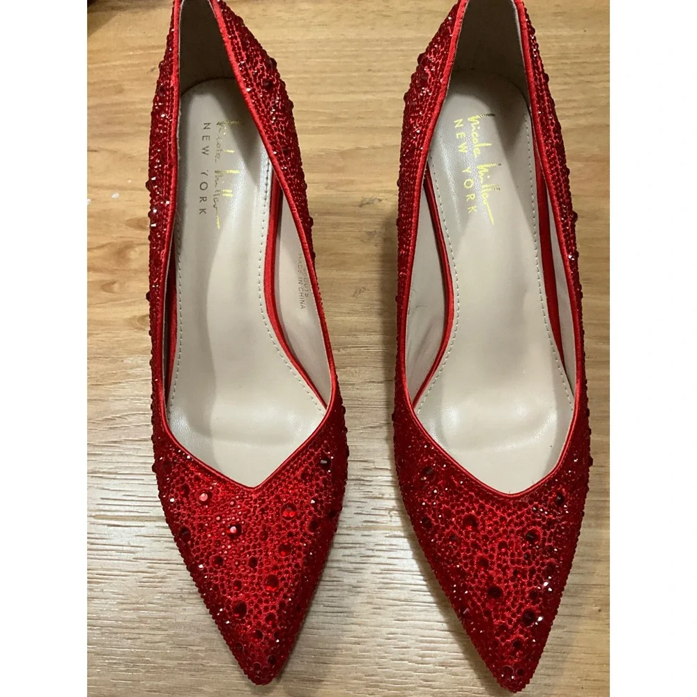 Nicole Miller New York Scouts Red Rhinestone Pointed Toe Kitten Heel Pumps 9